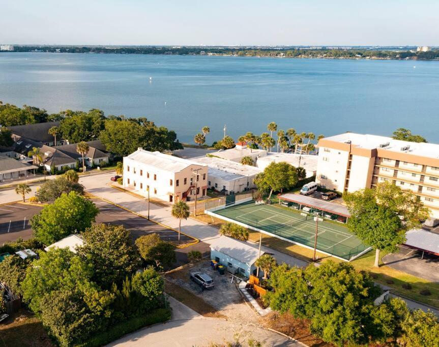 Shares View Luxury Apt Рокледж Экстерьер фото